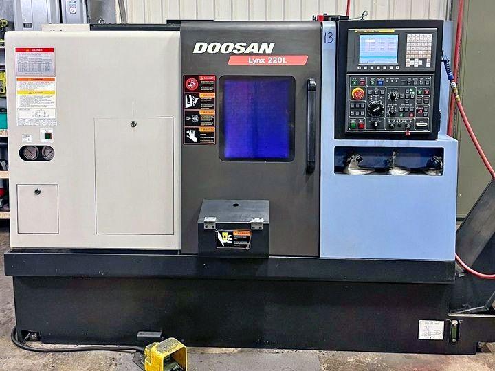 DOOSAN LYNX 220L #TWtCwACT00U1MJHziL0XsmlVe