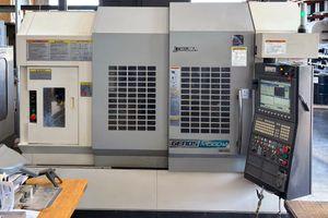 OKUMA GENOS M560V #13822
