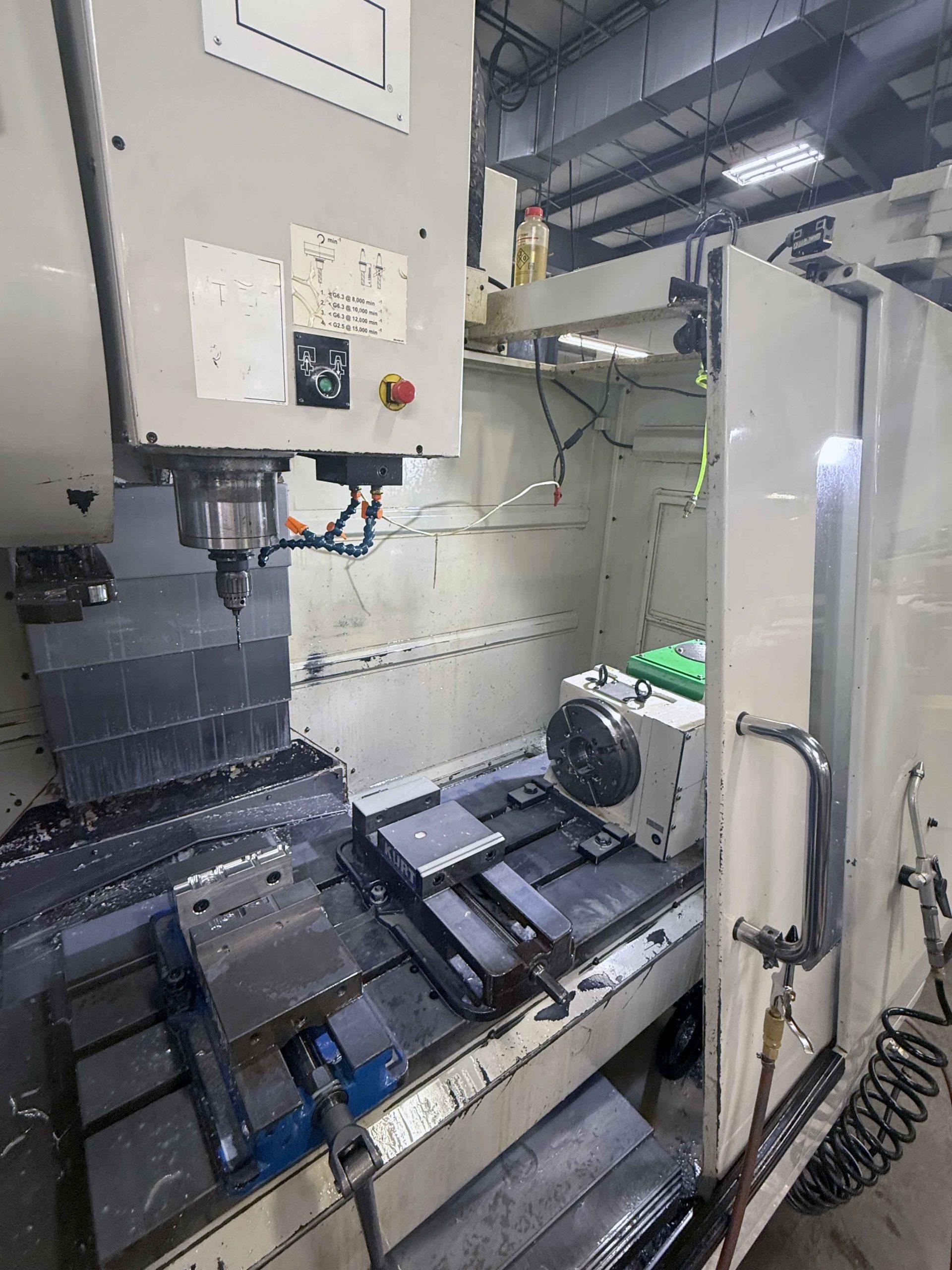 HURCO VM3 #9raFTxFIiNJ54u10TCvePSHbL