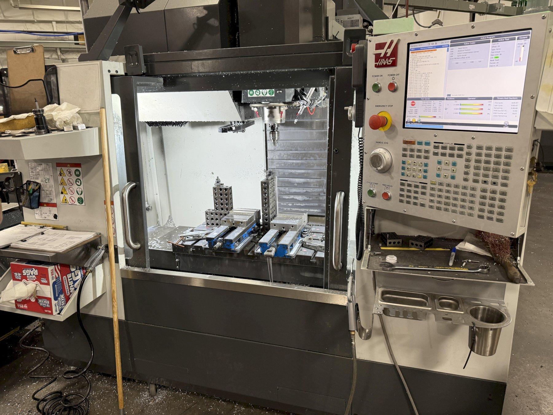 HURCO VM2 #H6Gi8MzXkBiASf6zHsK9UDKLX